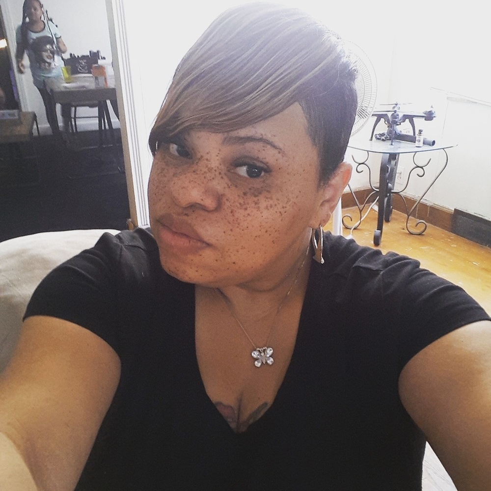 Meet your Posher, Toya